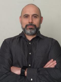 Rómulo Fuentes